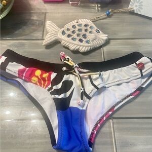 O’Neill NWOT bikini bottom 💕